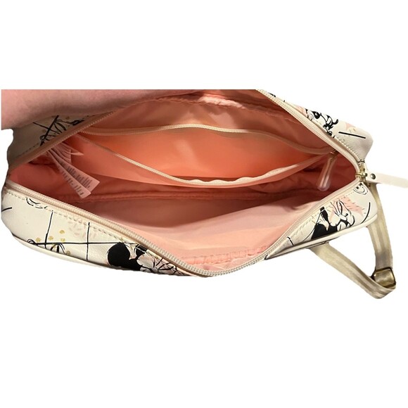 Petunia Pickle Bottom Disney Companion Diaper Clutch In Shimmery Minnie Mouse - Picture 13 of 16